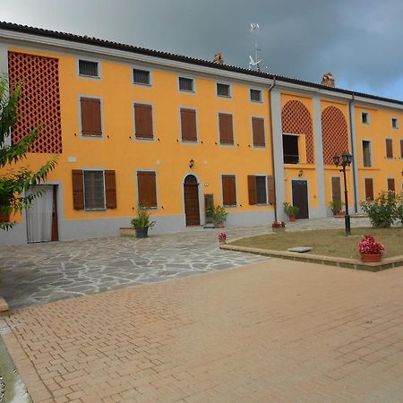 Apartmán Agriturismo Monrabbioso Cereseto Exteriér fotografie