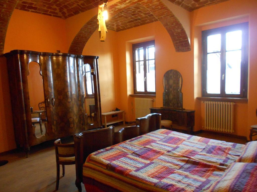 Apartmán Agriturismo Monrabbioso Cereseto Pokoj fotografie